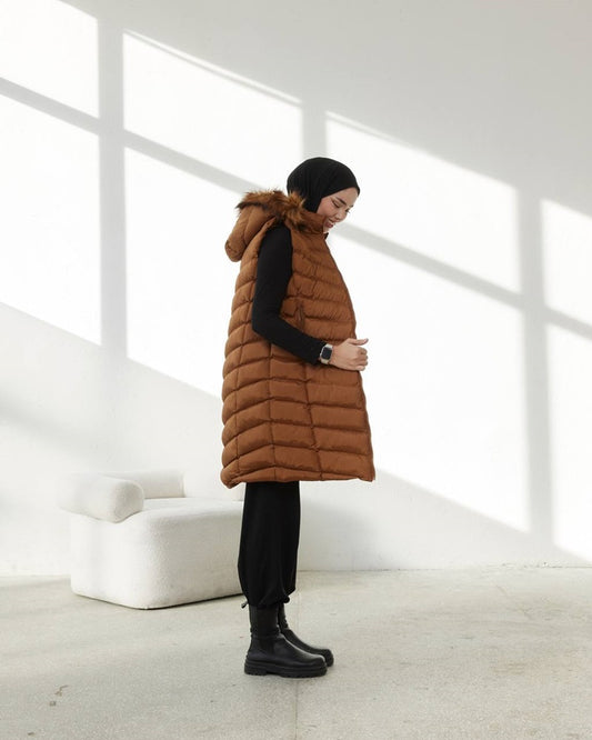 Hooded Vest with Feather