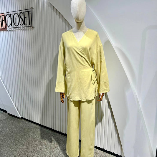 Butter Yellow Set with Belt